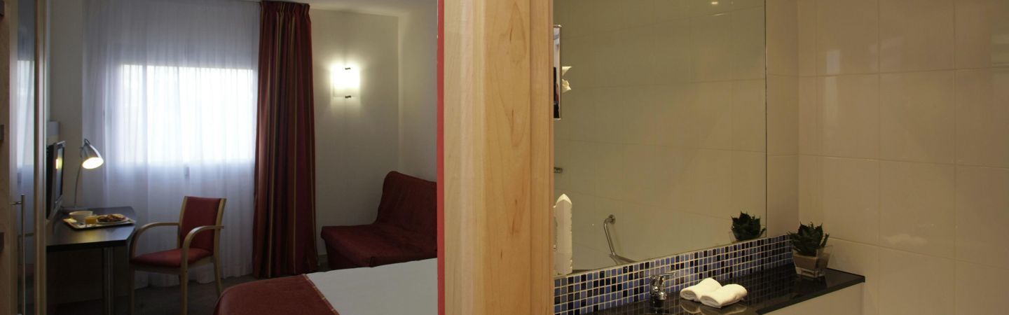 Holiday Inn Express Malaga Airport By Ihg Bagian luar foto